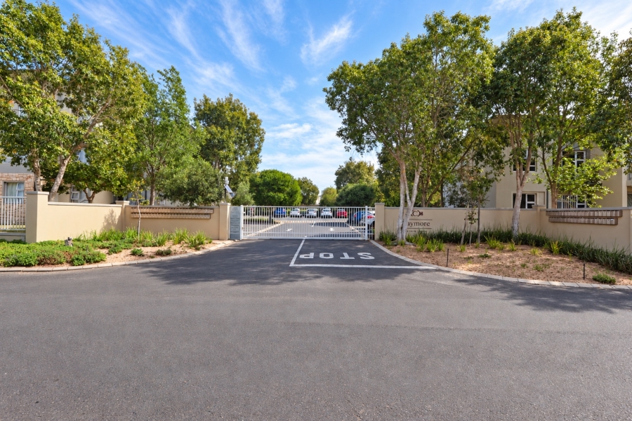 To Let 2 Bedroom Property for Rent in Buh Rein Estate Western Cape